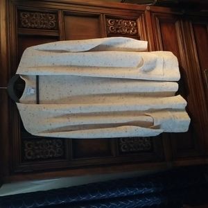 Oatmeal & Specked Cardigan, front pockets. Perfect for Fall or Winter.